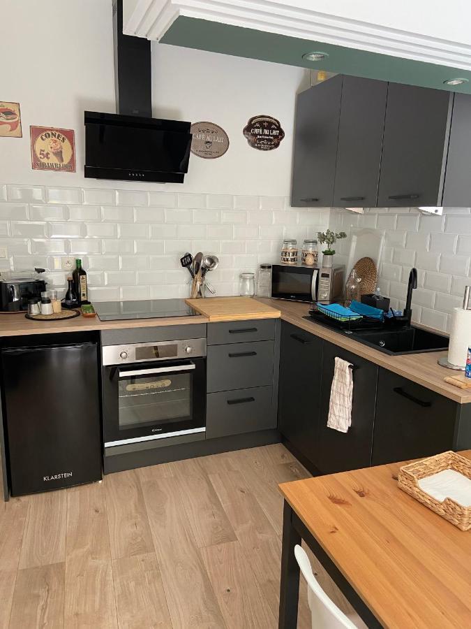 Appartement Cosy Plein Centre De Sete Ngoại thất bức ảnh