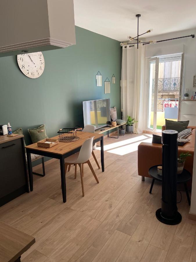 Appartement Cosy Plein Centre De Sete Ngoại thất bức ảnh